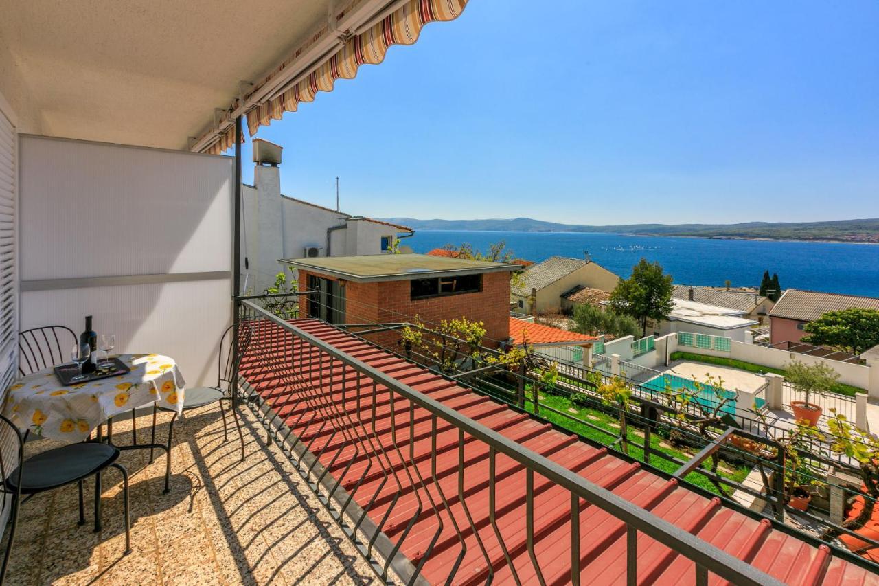 Apartment Mira Crikvenica Bagian luar foto