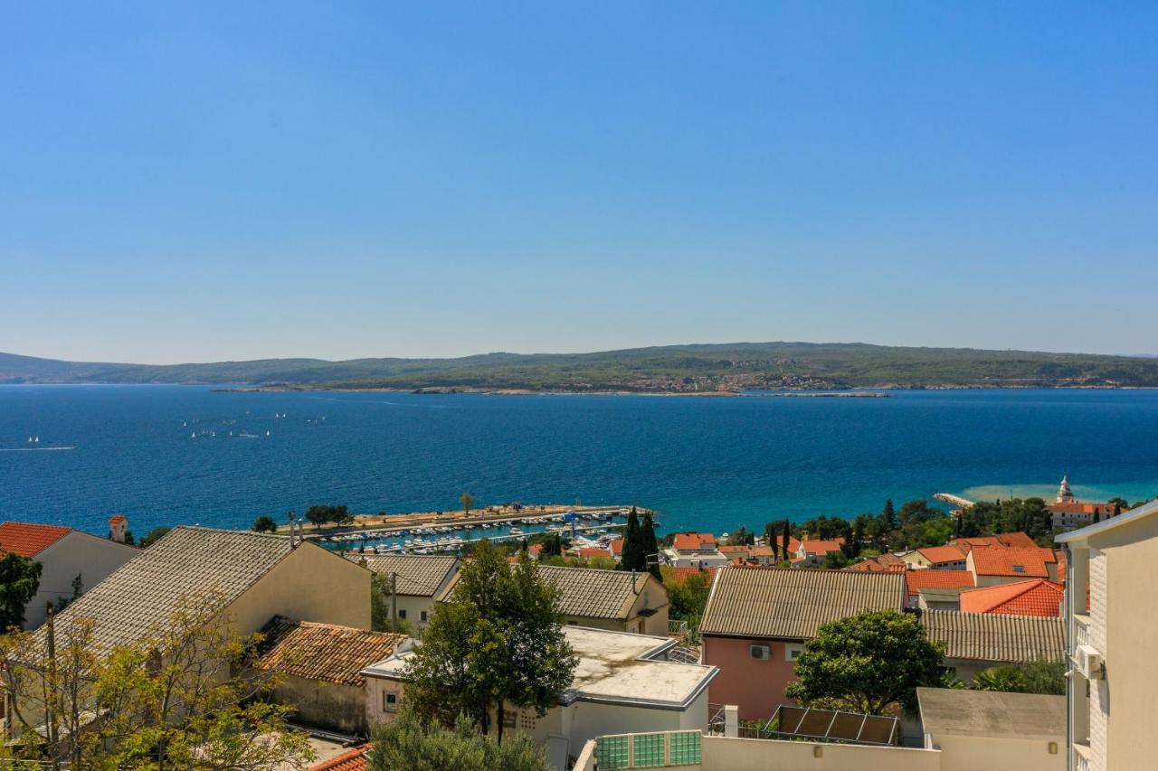 Apartment Mira Crikvenica Bagian luar foto